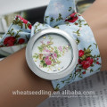 2015 Hot Selling Geneva Flower Print Fabric Wrap Bracelet Watch for Lady